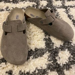 Birkenstock soft footbed clogs